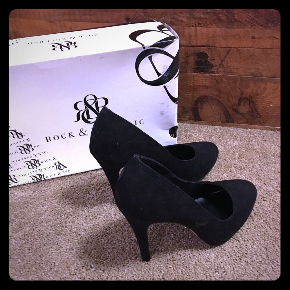 Rock and Republic black heels